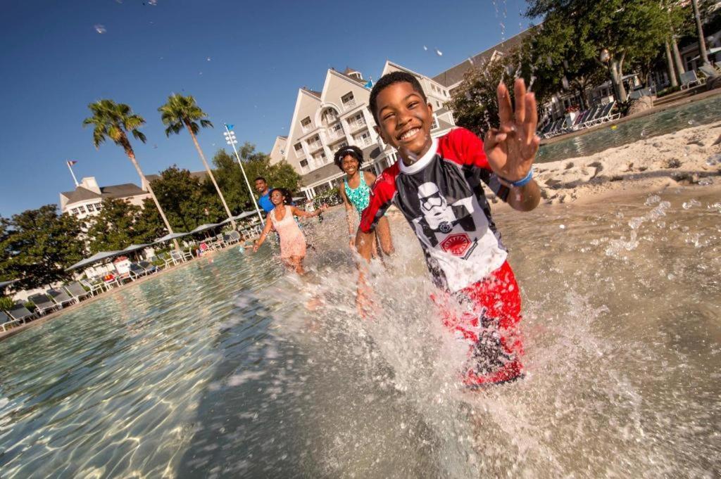 Disney'S Yacht Club Resort Lake Buena Vista Ngoại thất bức ảnh