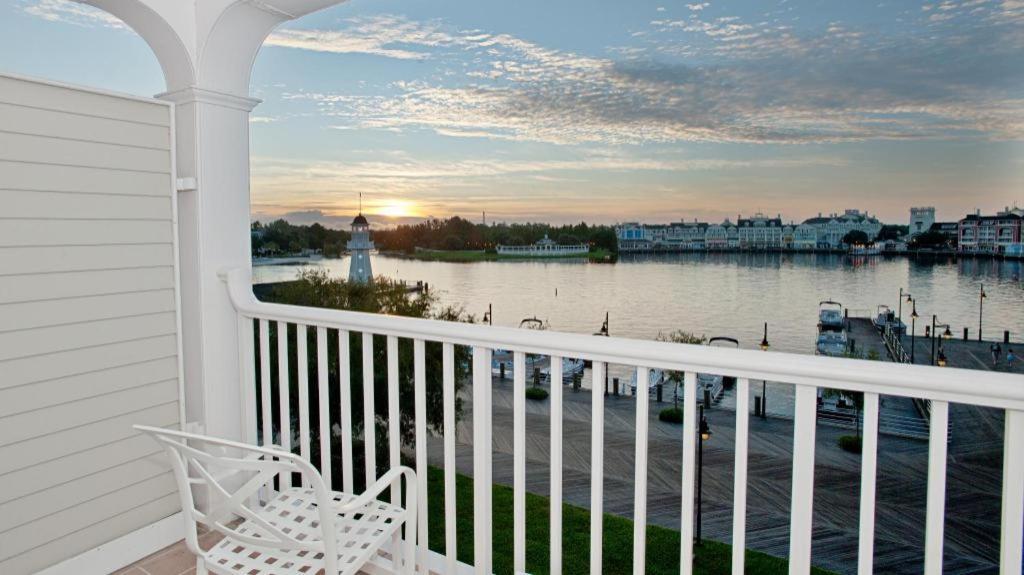 Disney'S Yacht Club Resort Lake Buena Vista Ngoại thất bức ảnh